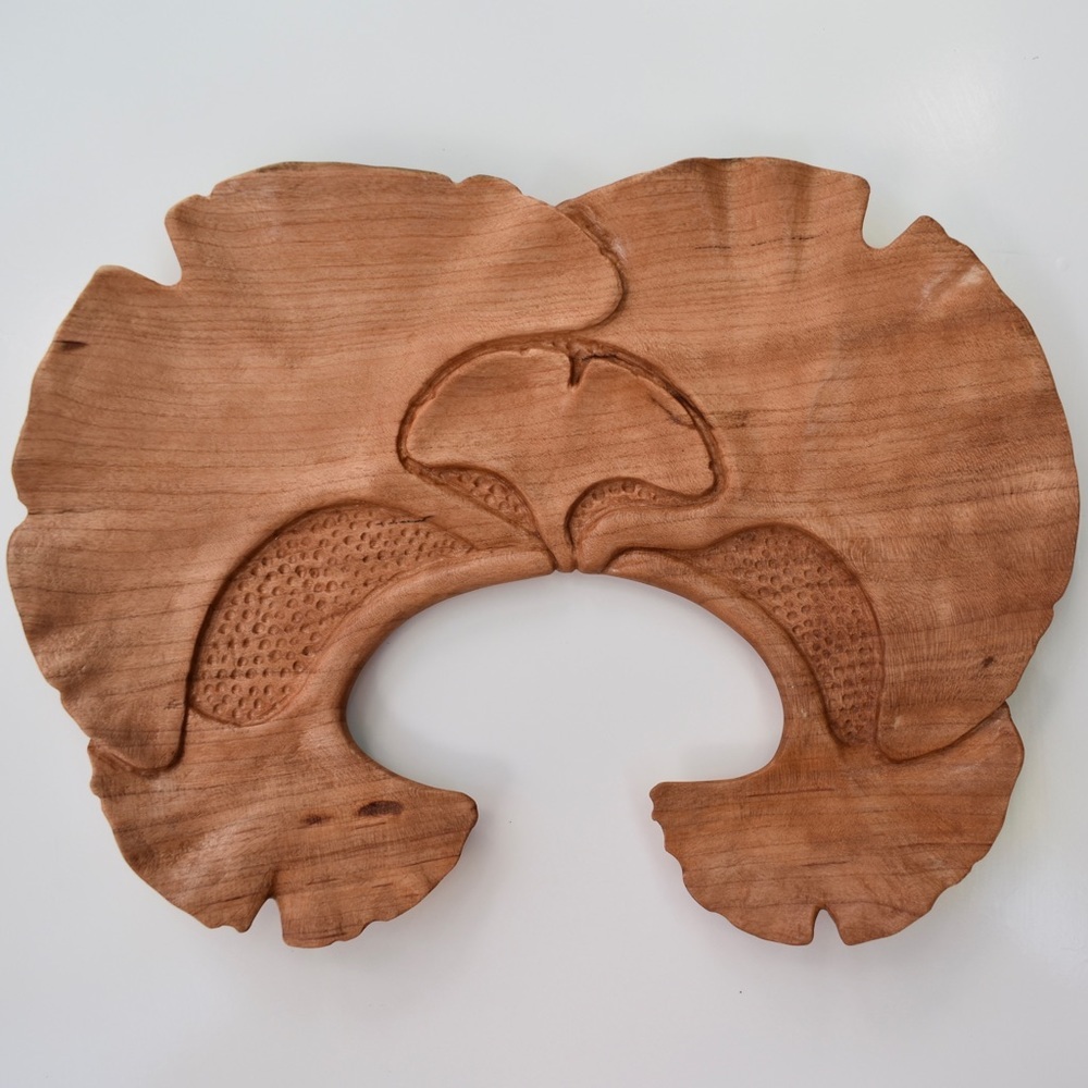 Hand carved decorative ginkgo leaf small tray